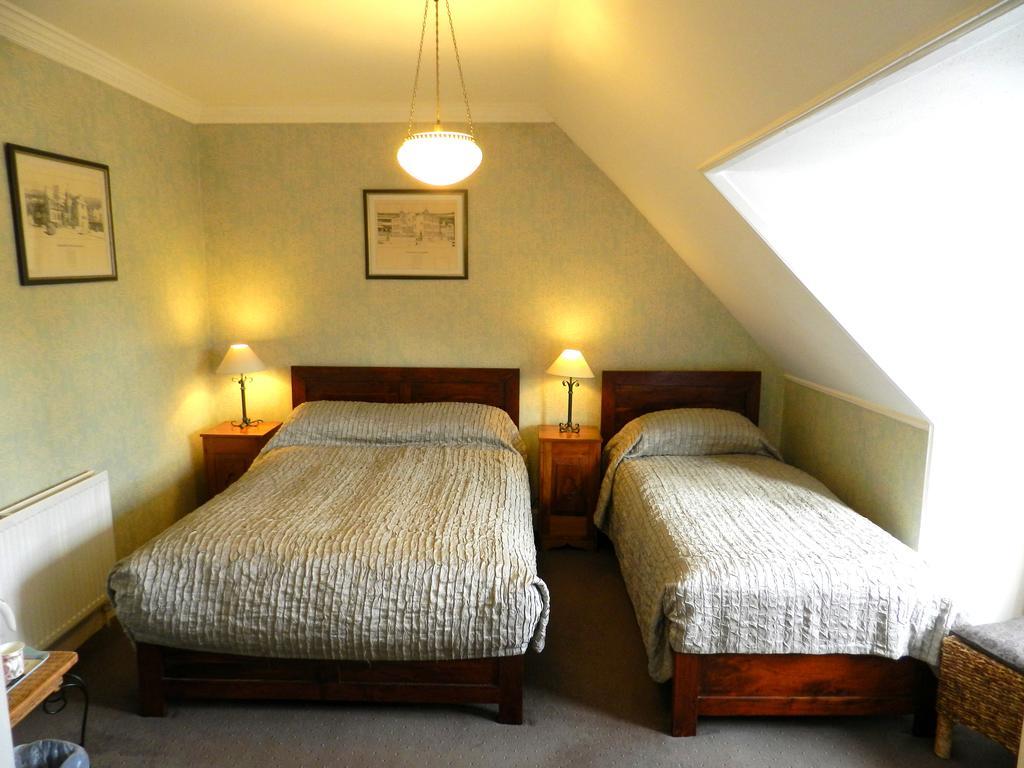Balmoral Gasthof Edinburgh